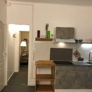  Appartement Maison Bernadette - Rez-de-chaussée France